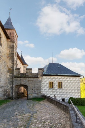 hrad-kost